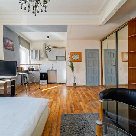 In The Center Of Minsk Apartman Kültér fotó